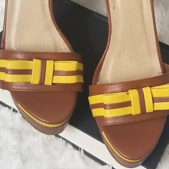 Justfab Ankle Strap Sandals - Picture 6 of 6